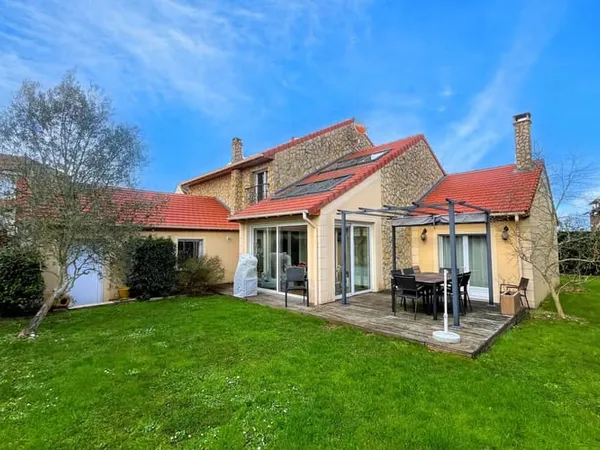 Maison 5 pièces 185 m² 