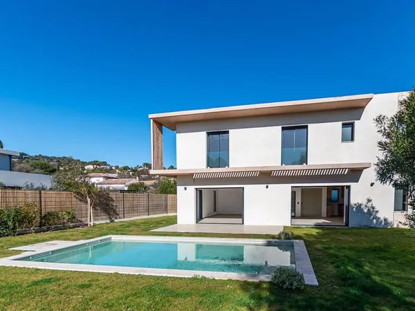 Maison 5 pièces 163 m² 