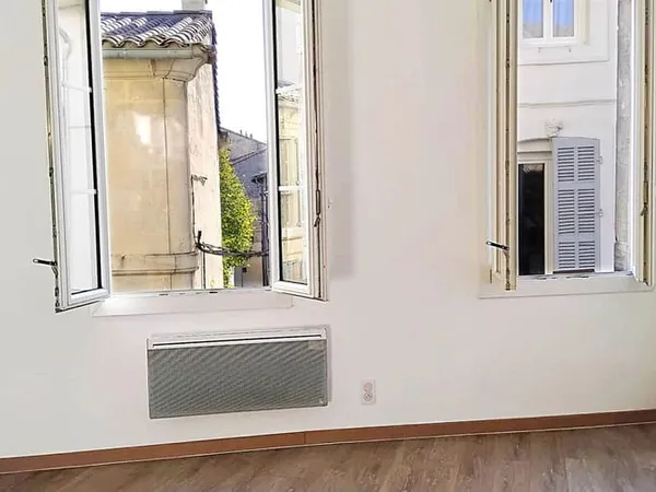 Studio 1 pièce 24 m² 
