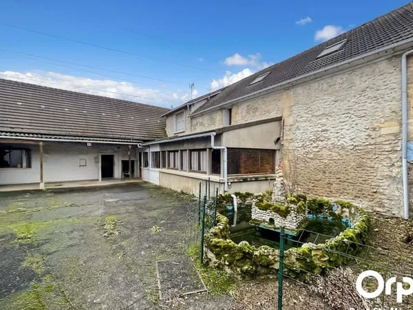 Maison 6 pièces 172 m² 