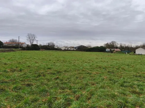 Terrain 6096 m² 