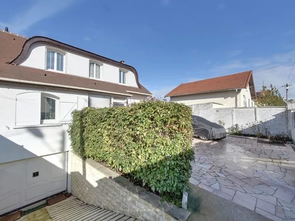 Maison 4 pièces 128 m² 
