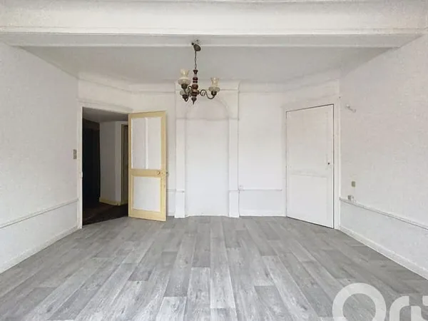 Appartement 3 pièces 96 m² 