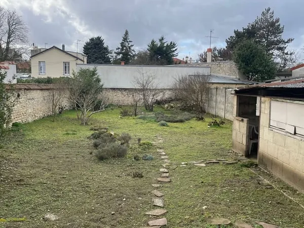 Terrain 544 m² 