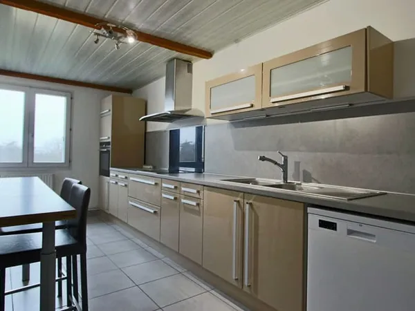Appartement 5 pièces 102 m² 