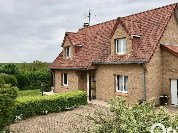 Maison 5 pièces 140 m² 