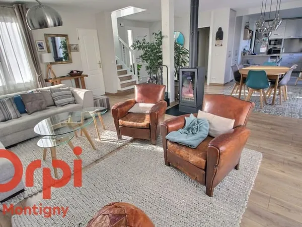 Maison 5 pièces 145 m² 