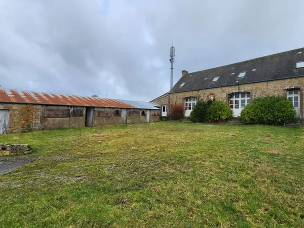 Maison 6 pièces 352 m² 