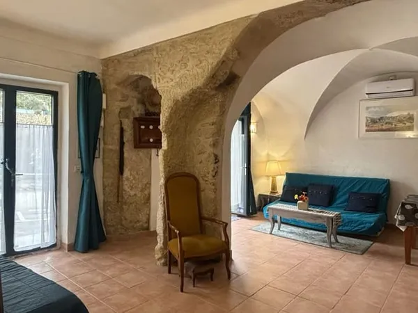 Appartement 3 pièces 81 m² 