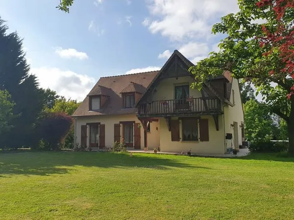 Maison 8 pièces 190 m²