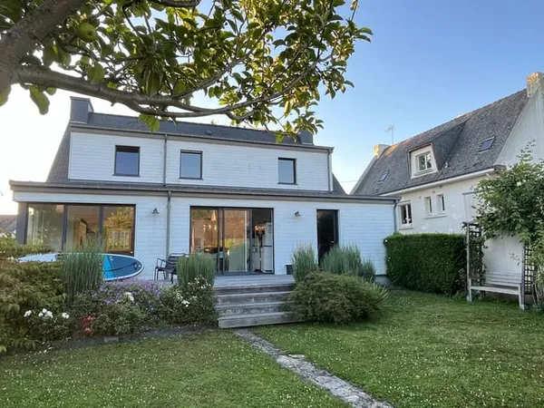 Maison 6 pièces 166 m²