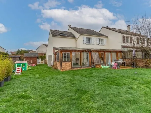 Maison 5 pièces 148 m²