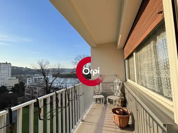 Appartement 4 pièces 95 m²