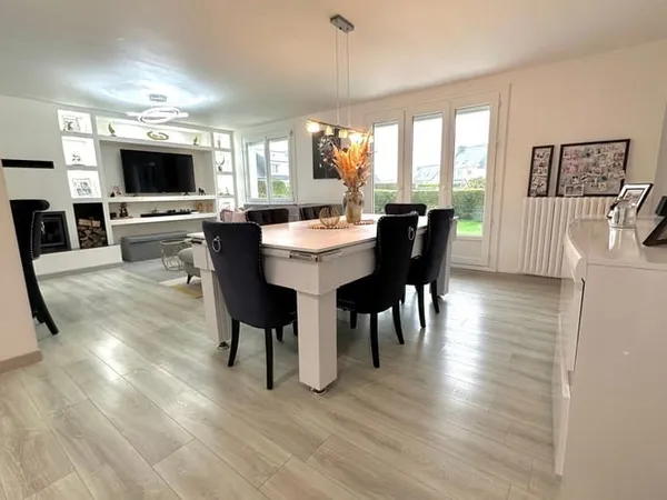 Maison 6 pièces 146 m²