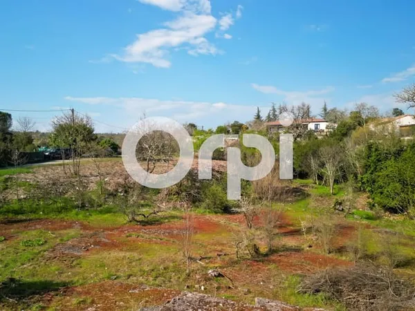 Terrain 3905 m²