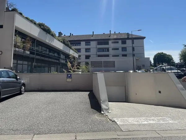 Parking/Garage 14 m²