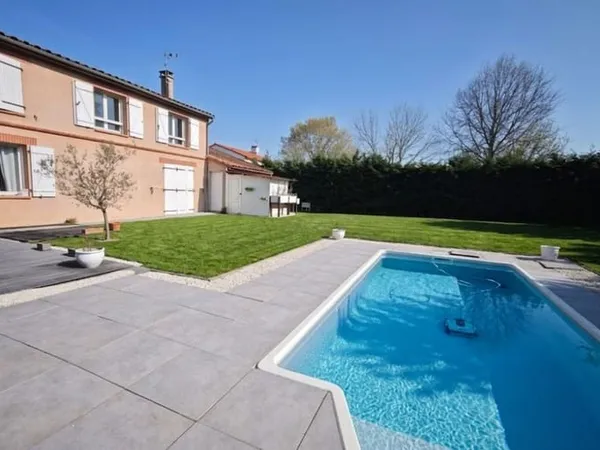 Maison 6 pièces 178 m²