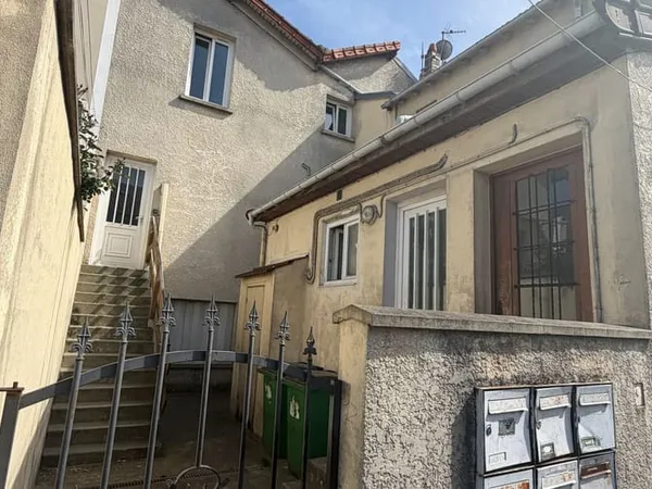 Studio 1 pièce 25 m²