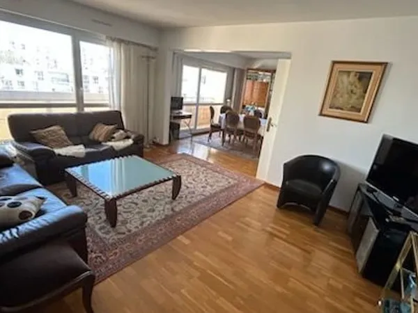 Appartement 2 pièces 75 m²