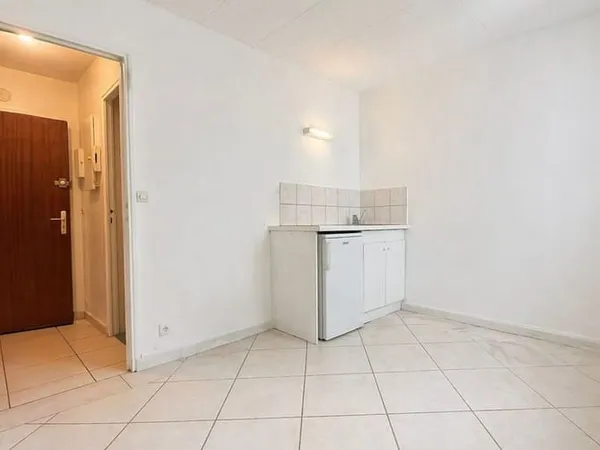 Appartement 1 pièce 19 m²