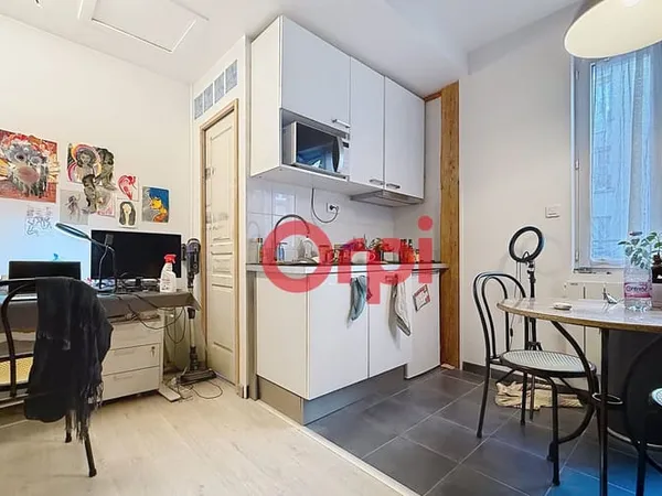 Appartement 1 pièce 18 m²