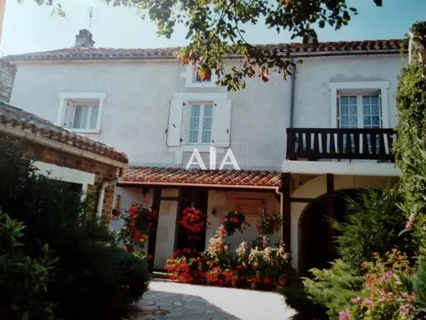 Maison 5 pièces 140 m²