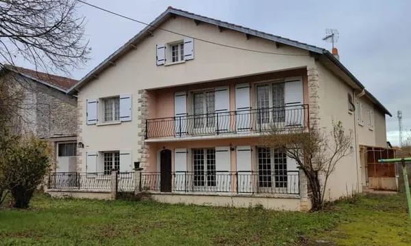 Maison 8 pièces 156 m²