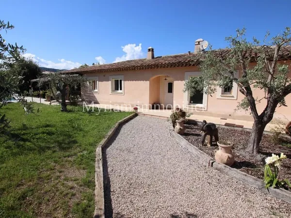 Maison 6 pièces 195 m²