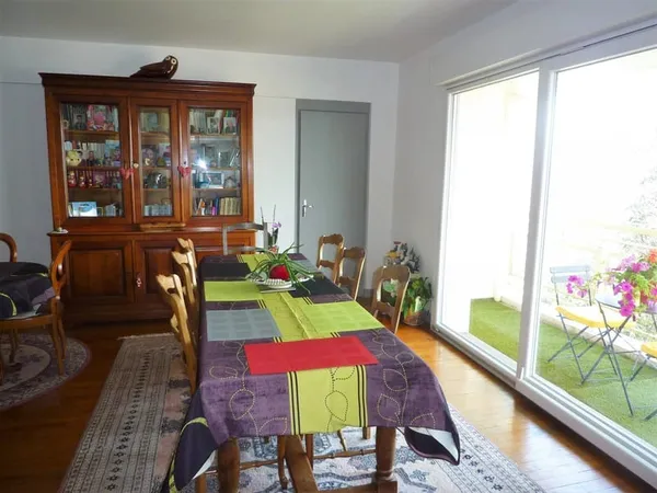 Appartement 6 pièces 126 m²