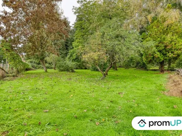 Terrain 941 m²