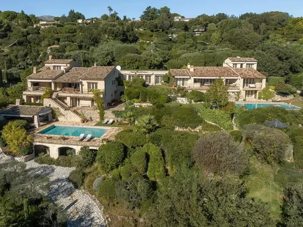 9 Chambres - Villa - Alpes-Maritimes - Vente - MZiSP1783