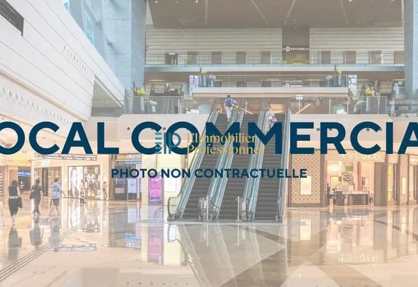Local commercial 2 pièces 143 m²