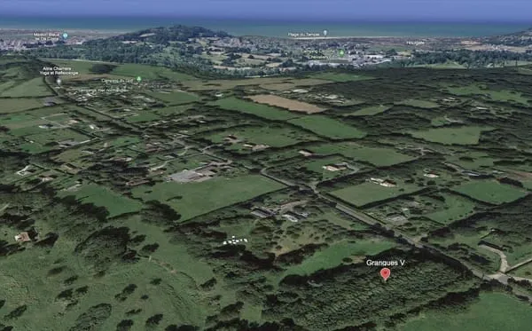 Terrain 913 m²