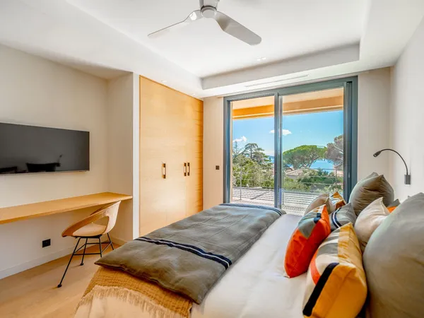 Maison 5 pièces 350 m²