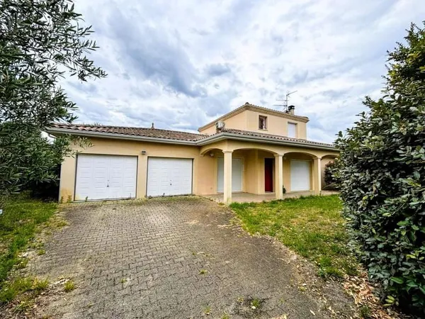 Maison individuelle à GUJAN-MESTRAS - 7 pièces avec dépendance, garage, jardin, piscine et terrasse