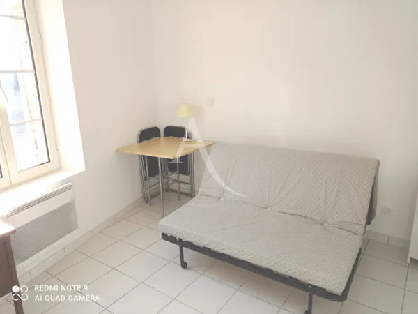 Appartement Location Agen 1p 16m² 322€