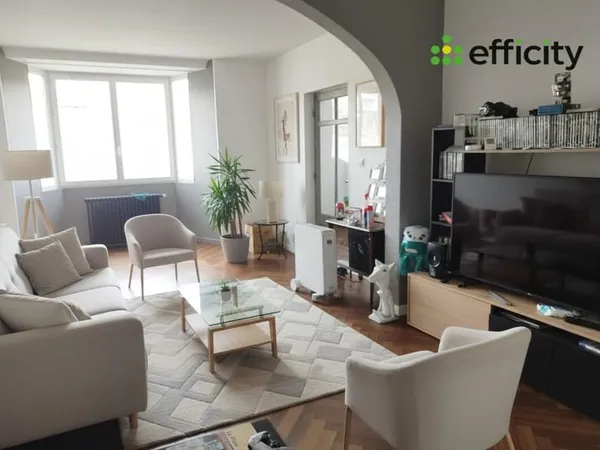 Maison Vente Saint-Hilaire-la-Palud 6p 143m² 167000€