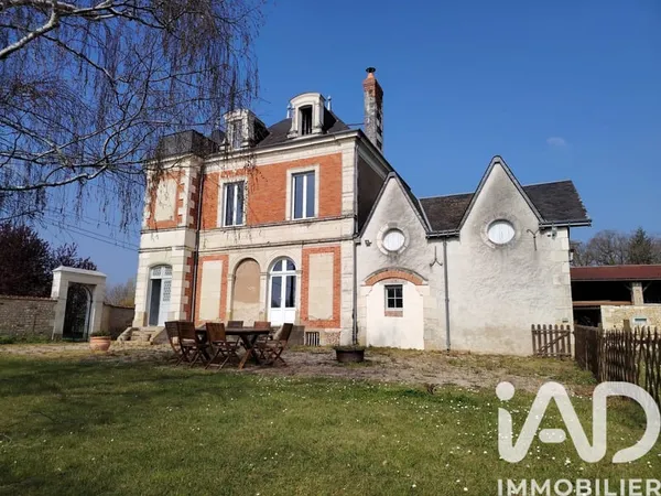 Maison 7 pièces 237 m²