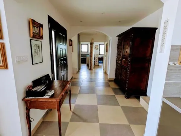 Maison Vente Aubenas 7p 280m² 371000€