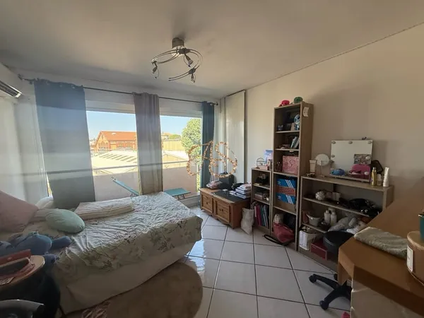 STUDIO 21M2 AVEC BALCON EN RÉSIDENCE FERMÉE
