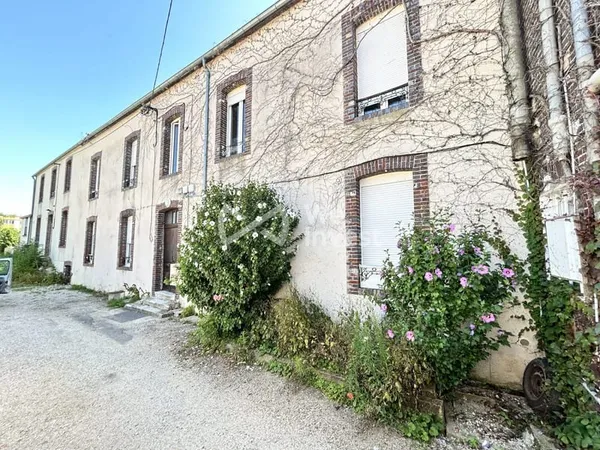 Immeuble de rapport 105 m²