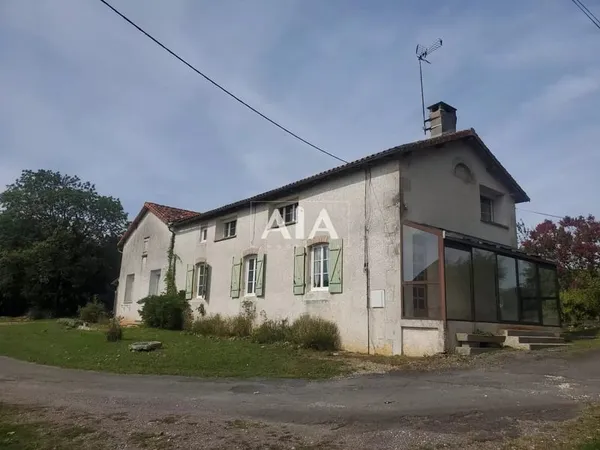 Maison 6 pièces 217 m²