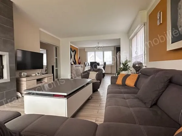 Maison 6 pièces 141 m²