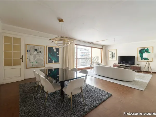 Appartement 5 pièces 131m²