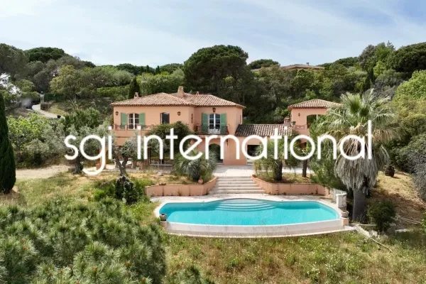 REF 1846 : BELLE VUE MER - RAMATUELLE - 1 HECTARE