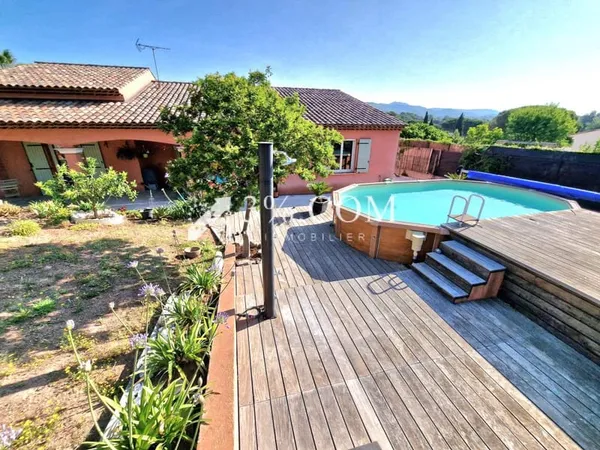 Magnifique villa de plain-pied à la Tour de Mare