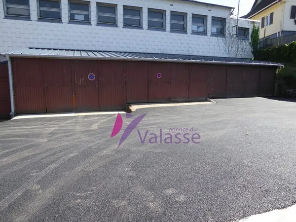Garage 230 m²