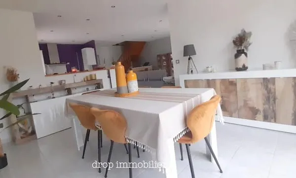 Maison 4 pièces 93 m²