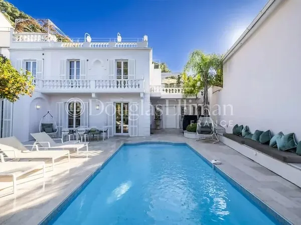 CAP D'ANTIBES - Villa Belle Époque