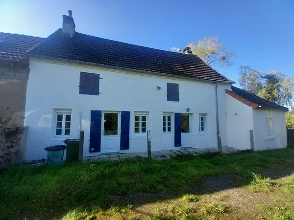 Maison de campagne rénovée 3 chambres 58290 MOULINS ENGILBERT